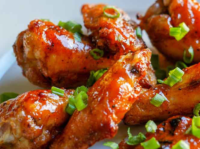 Air Fryer Wings with Dorothy Lynch Sauce