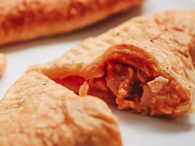 Dorothy Lynch Buffalo Chicken bites
