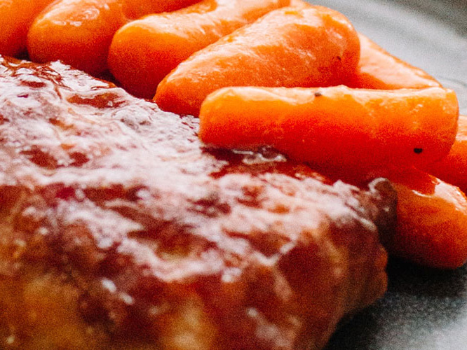 Dorothy’s Cranberry Turkey with roasted carrots