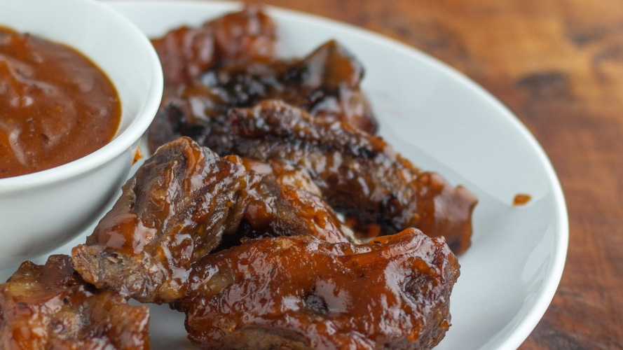 Sweet and Spicy Dorothy Lynch Glazed Short Ribs